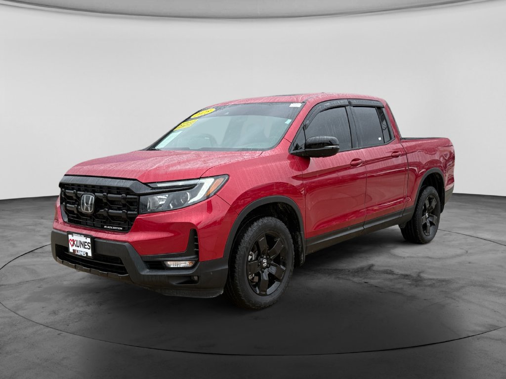 Used 2025 Honda Ridgeline Black Edition image 4