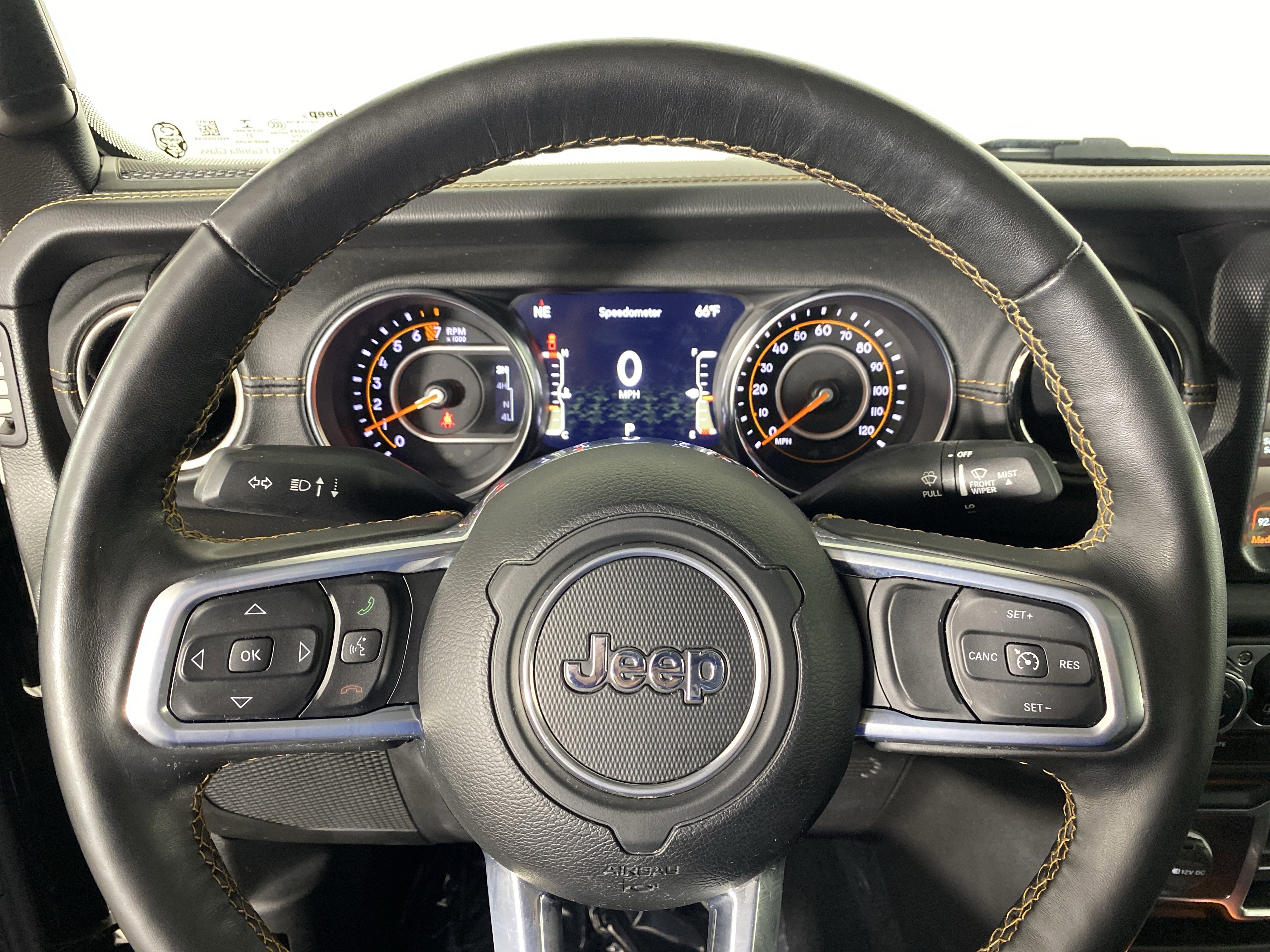 Used 2021 Jeep Gladiator Overland image 21