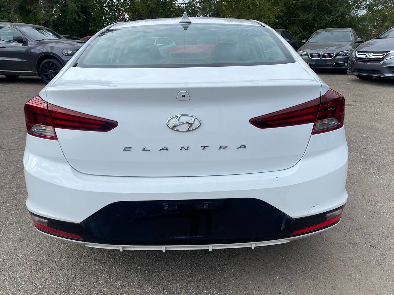 Used 2020 Hyundai Elantra SEL w/ Cargo Package (C1) image 9