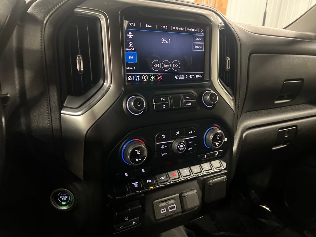 Used 2022 Chevrolet Silverado 3500 LT w/ Convenience Package image 21