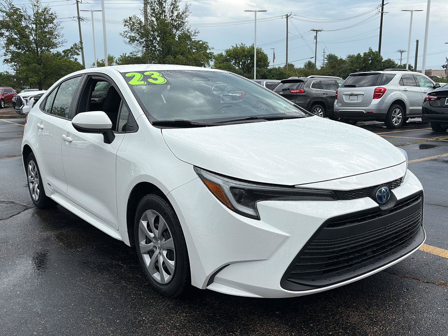 Used 2023 Toyota Corolla LE AWD/4WD image 31