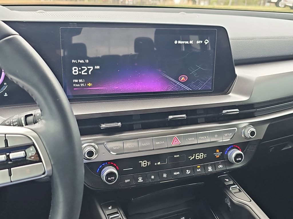 Used 2025 Kia Telluride S image 27