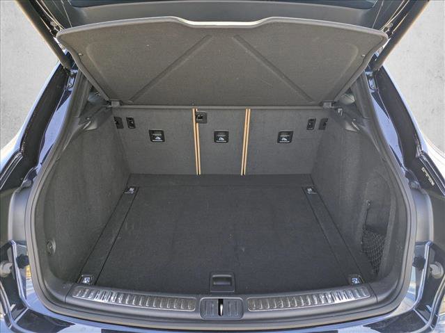 Used 2023 Porsche Macan S image 4