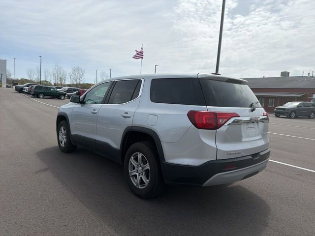 Used 2018 GMC Acadia SLE w/ LPO, Cargo Package FWD image 3
