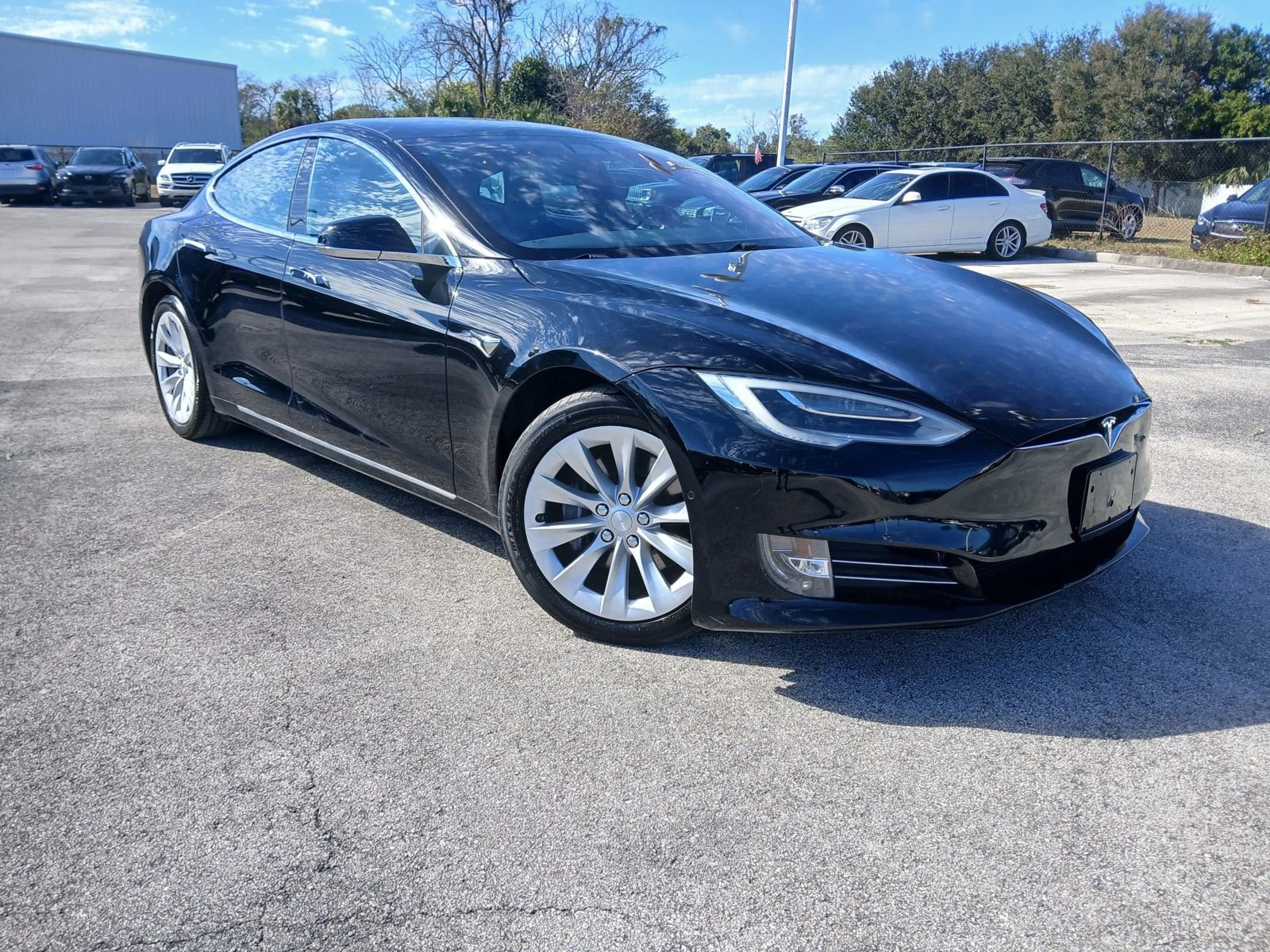 Used 2018 Tesla Model S 75D image 1