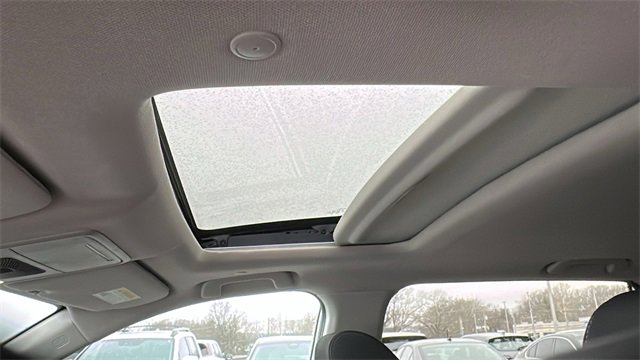 Used 2024 Honda CR-V EX image 11