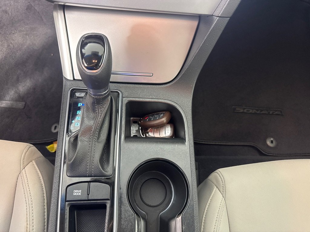 Used 2016 Hyundai Sonata SE image 19
