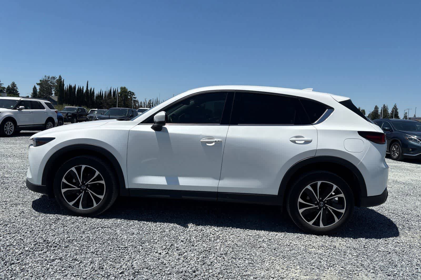Used 2022 MAZDA CX-5 AWD 2.5 S w/ Premium Package image 6