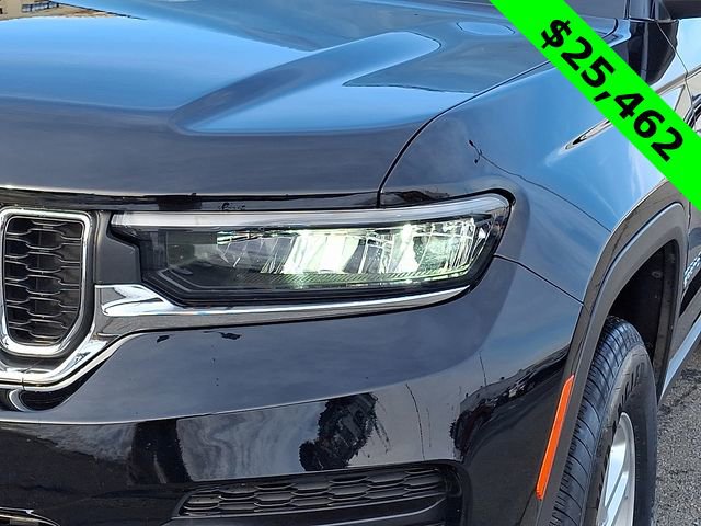 Certified 2023 Jeep Grand Cherokee Laredo image 9