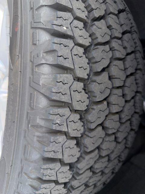 Used 2019 Chevrolet Silverado 1500 LTZ w/ LTZ Premium Package image 27