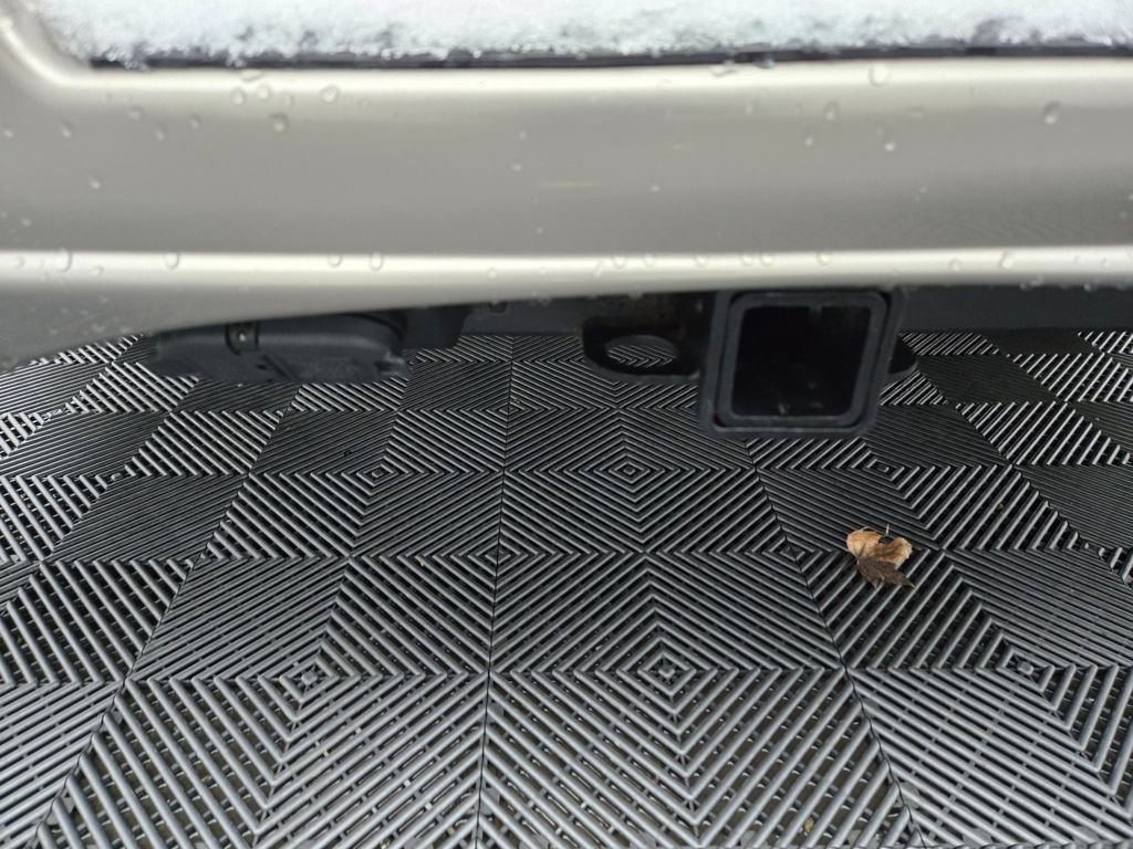 Used 2023 GMC Savana 2500 image 5