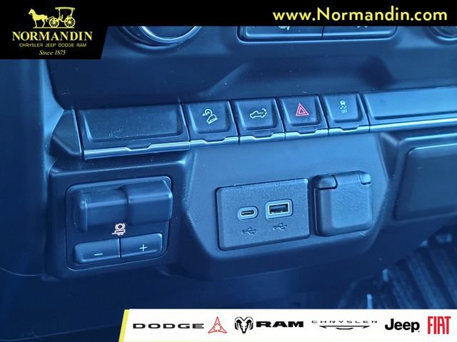 Used 2021 Chevrolet Silverado 2500 W/T w/ WT Fleet Convenience Package AWD/4WD image 12