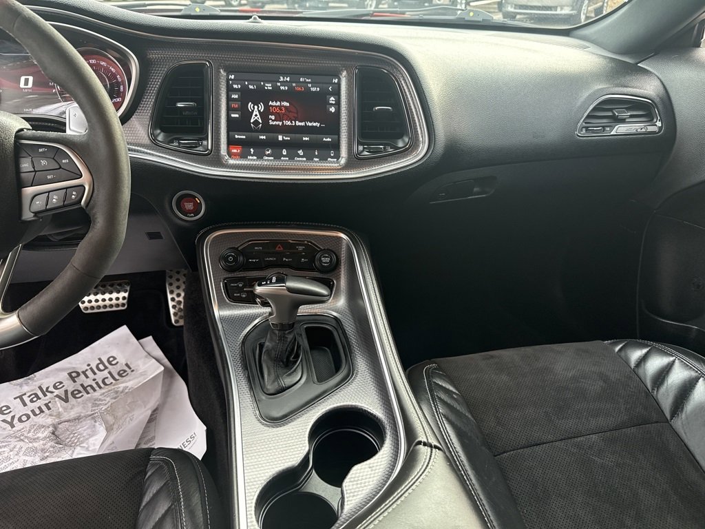 Used 2019 Dodge Challenger SRT Hellcat w/ Widebody Package image 17