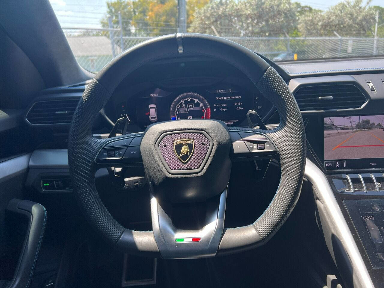 Used 2021 Lamborghini Urus image 19