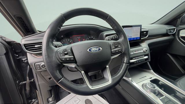 Used 2020 Ford Explorer Limited w/ Class III Trailer Tow Package AWD/4WD image 13