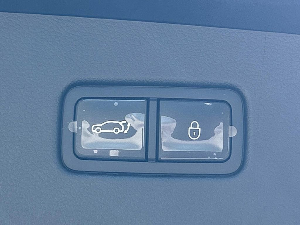 New 2026 Genesis GV70 2.5T image 13