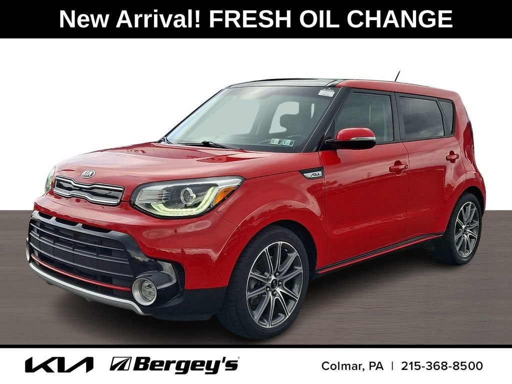 Used 2017 Kia Soul ! w/ Tech Package FWD video 1