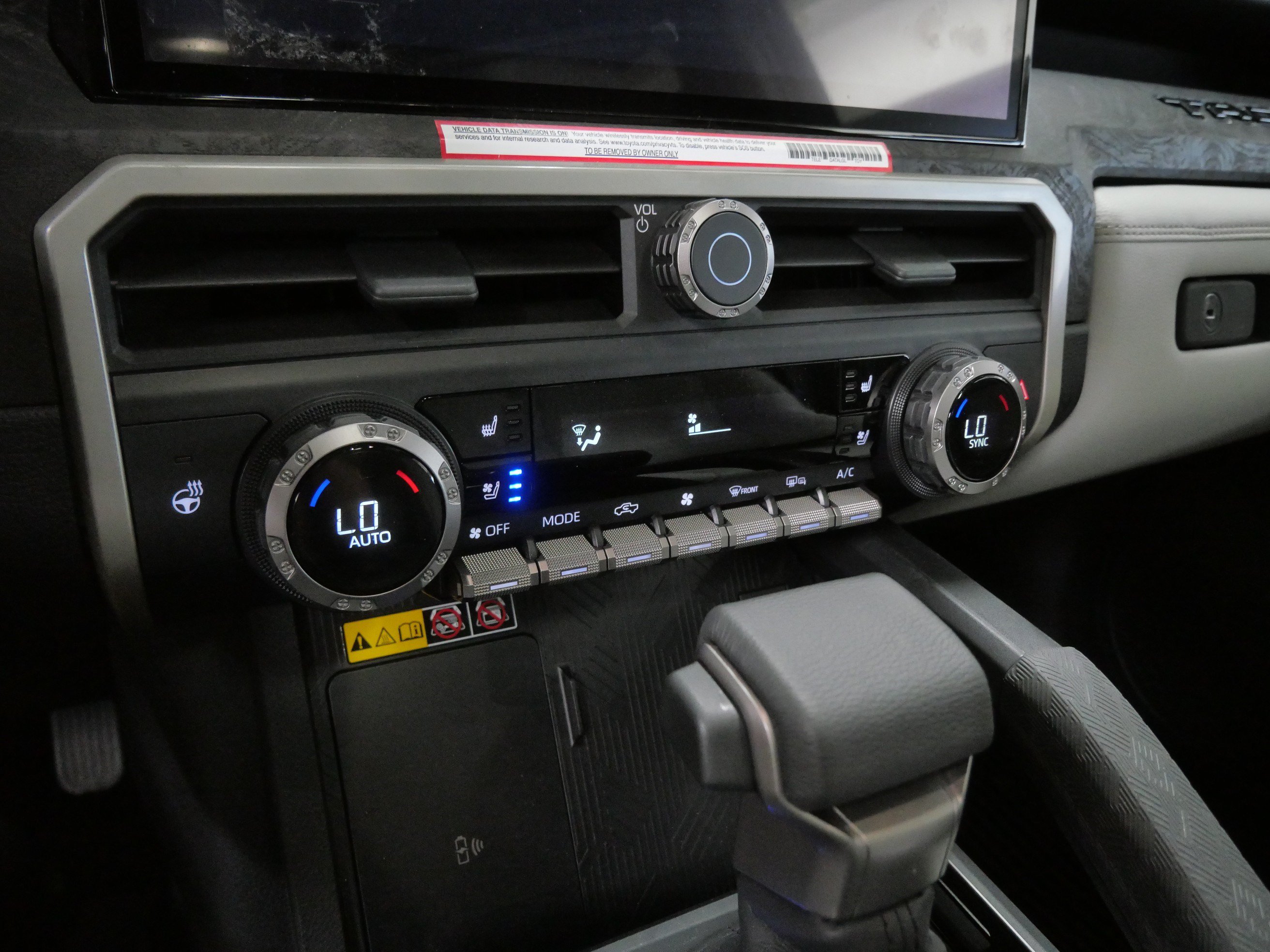 Certified 2024 Toyota Tacoma Limited w/ Limited Package (LT) AWD/4WD image 24