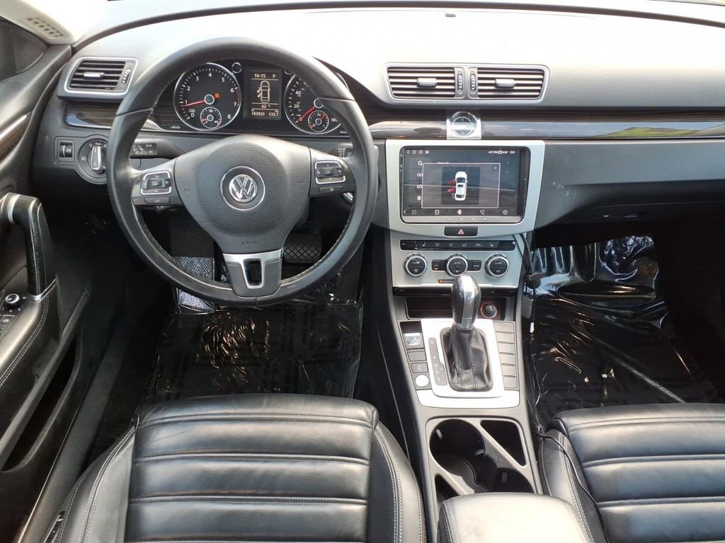 Used 2014 Volkswagen CC Executive FWD image 9