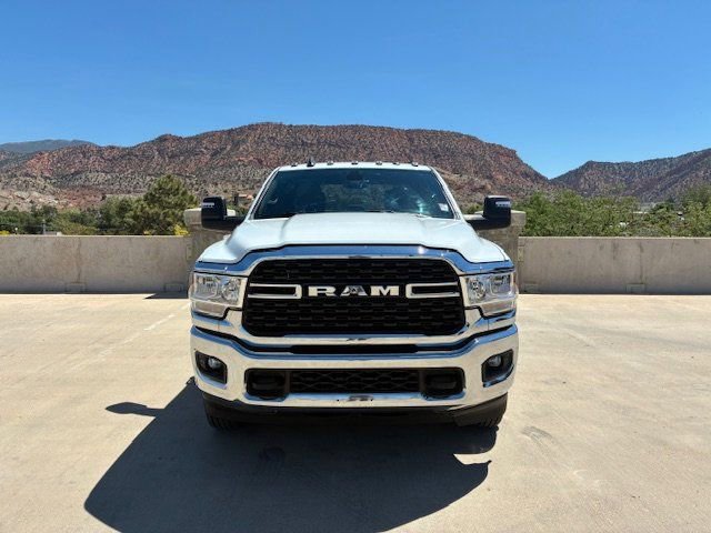 Used 2024 RAM 3500 Big Horn AWD/4WD image 5
