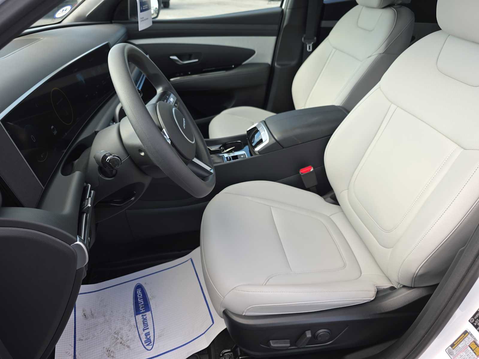 Used 2025 Hyundai Santa Cruz SEL image 24