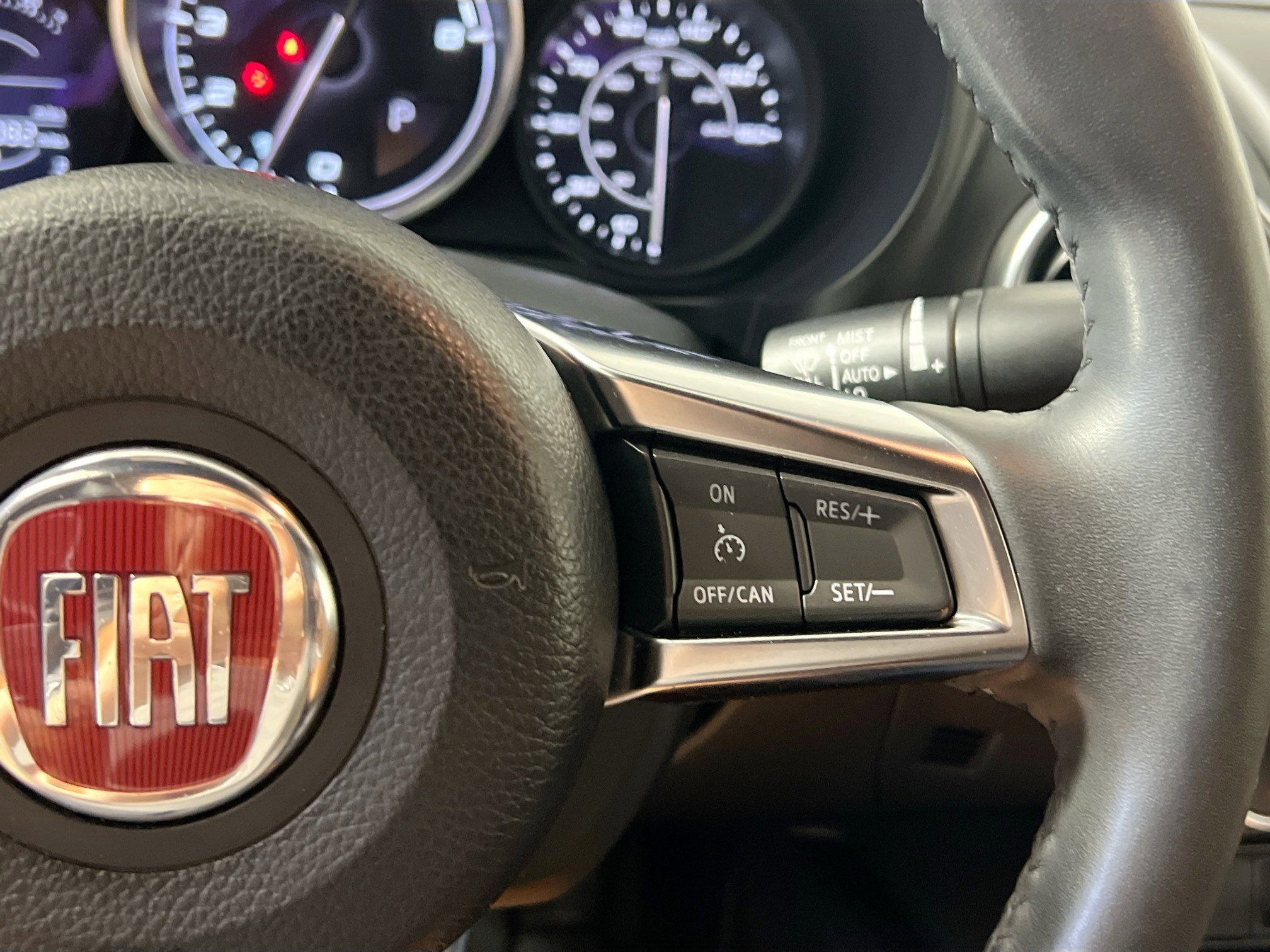 Used 2017 FIAT 124 Spider Lusso image 19