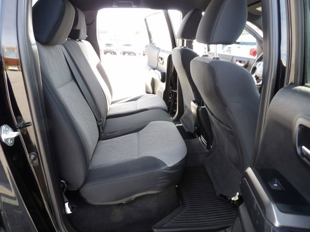 Used 2023 Toyota Tacoma TRD Off-Road w/ Technology Package image 33