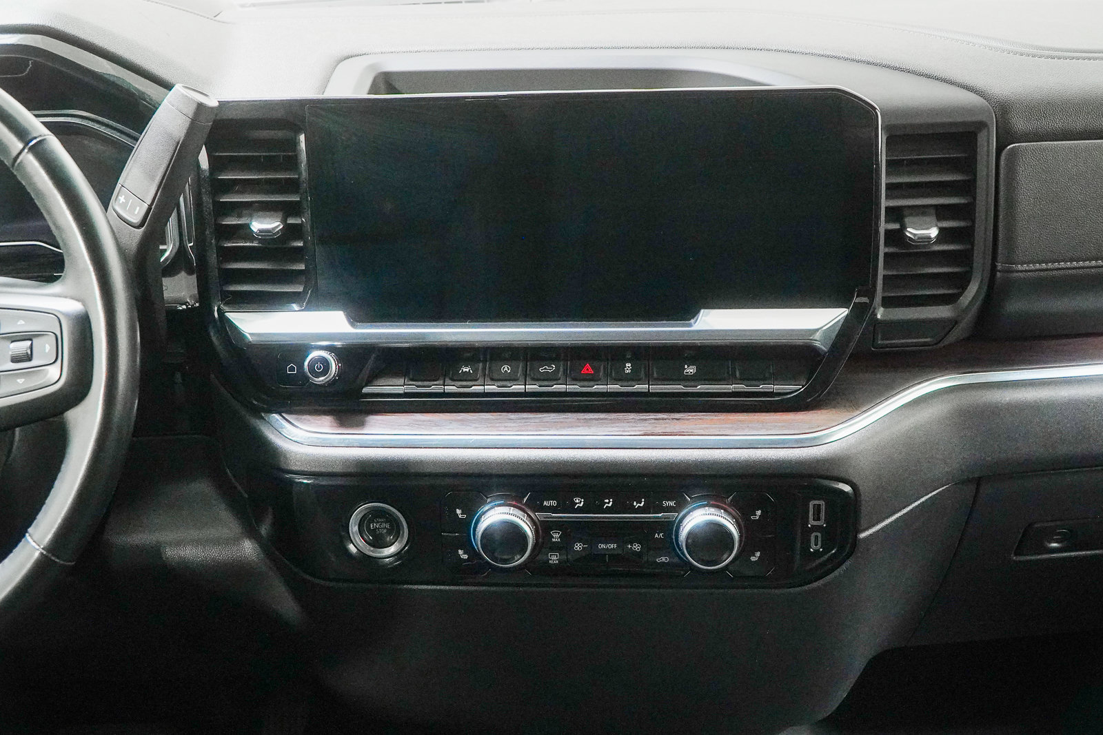 Used 2024 GMC Sierra 1500 SLT AWD/4WD image 24