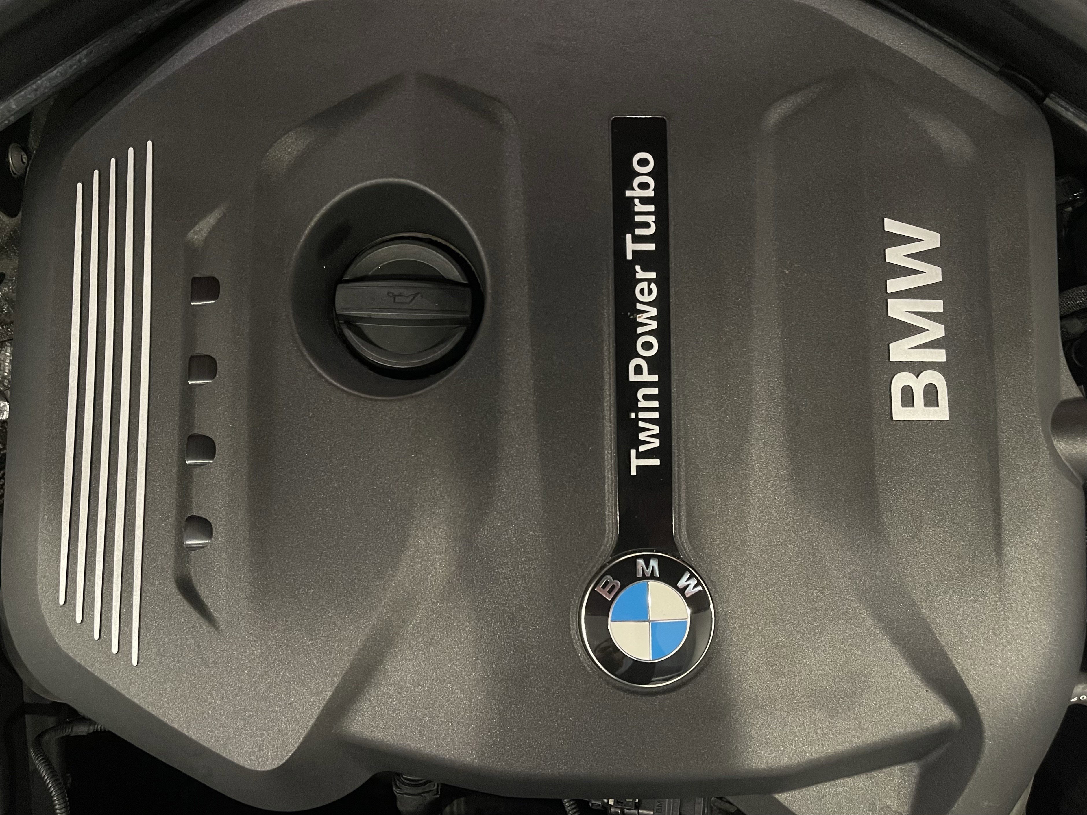 Used 2019 BMW 230i xDrive Convertible w/ Convenience Package image 26