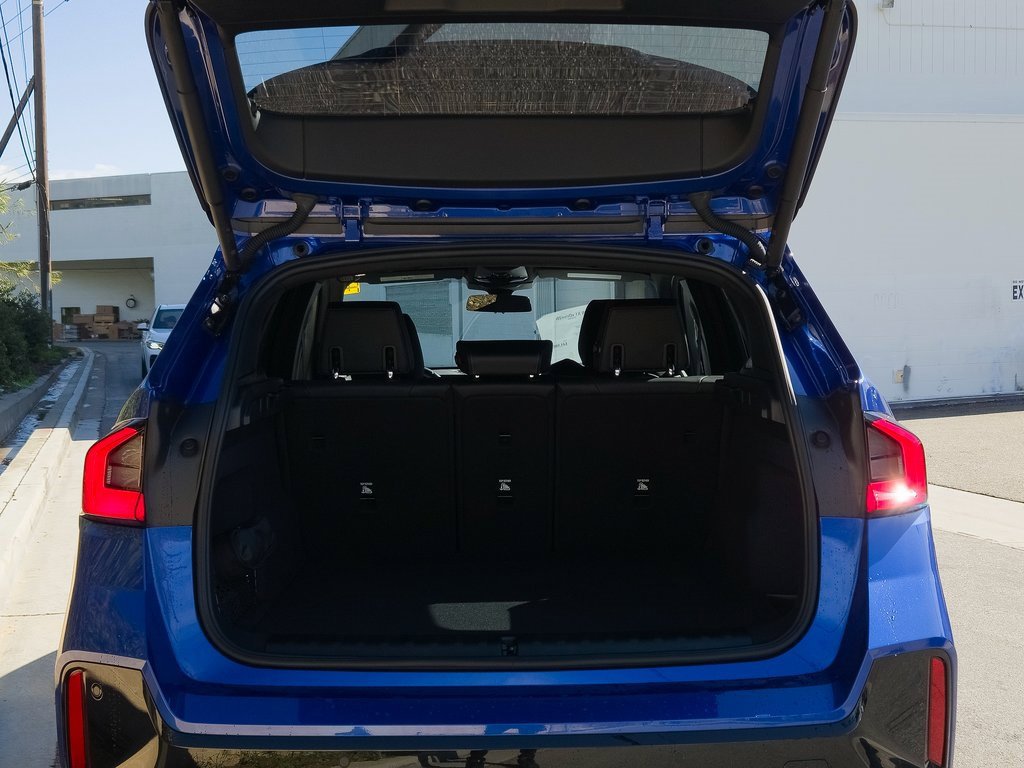 Used 2025 BMW X1 xDrive28i w/ M Sport Package image 23