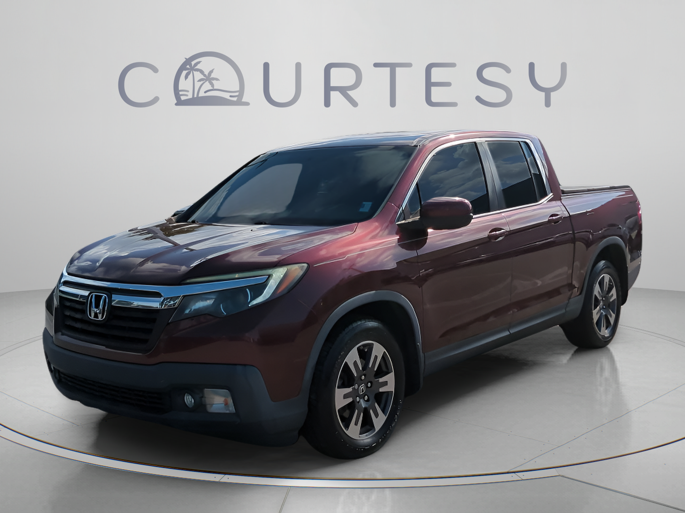 Used 2017 Honda Ridgeline RTL-T image 1