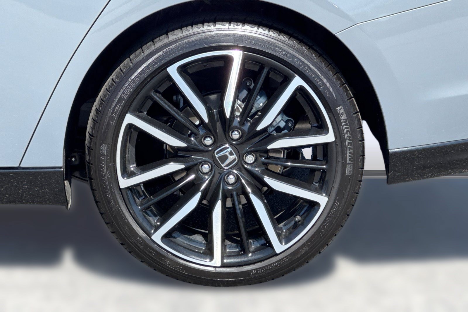 Used 2025 Honda Accord Touring image 13