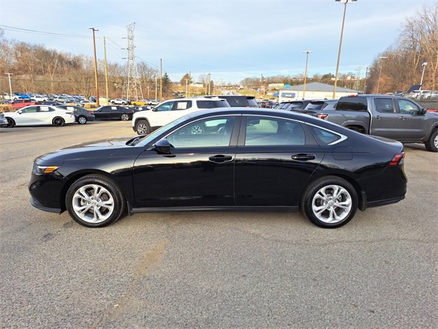 Used 2025 Honda Accord LX image 2