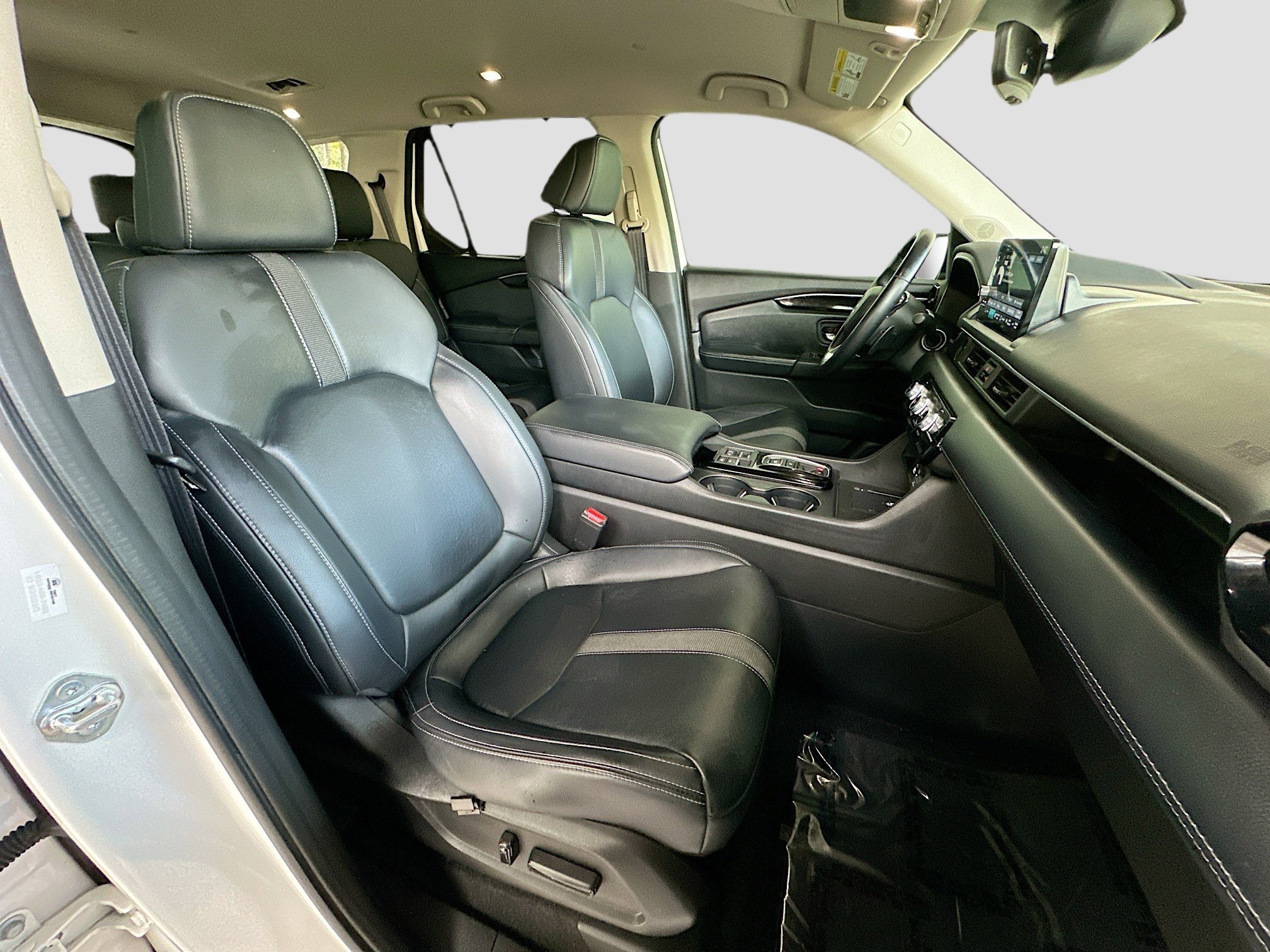 Used 2023 Honda Pilot EX-L image 28