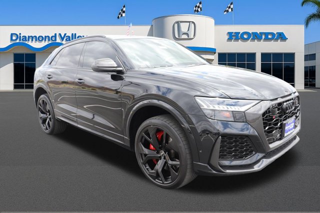 Used 2022 Audi RS Q8 AWD/4WD video 1