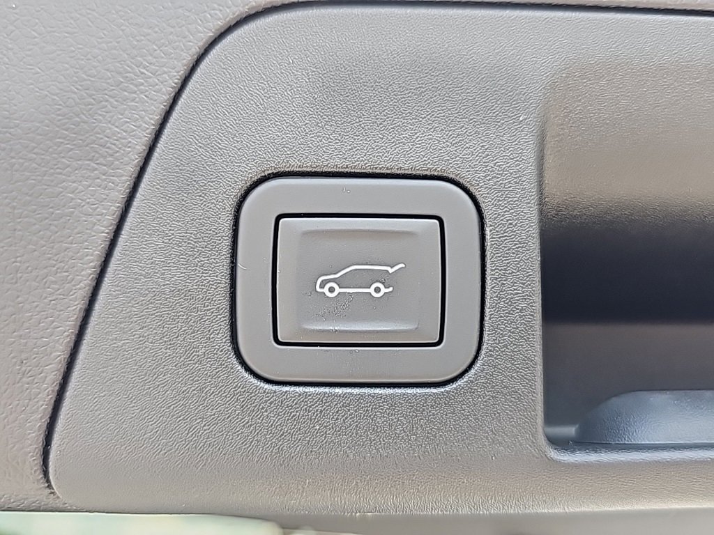 New 2025 Buick Envision Sport Touring image 7