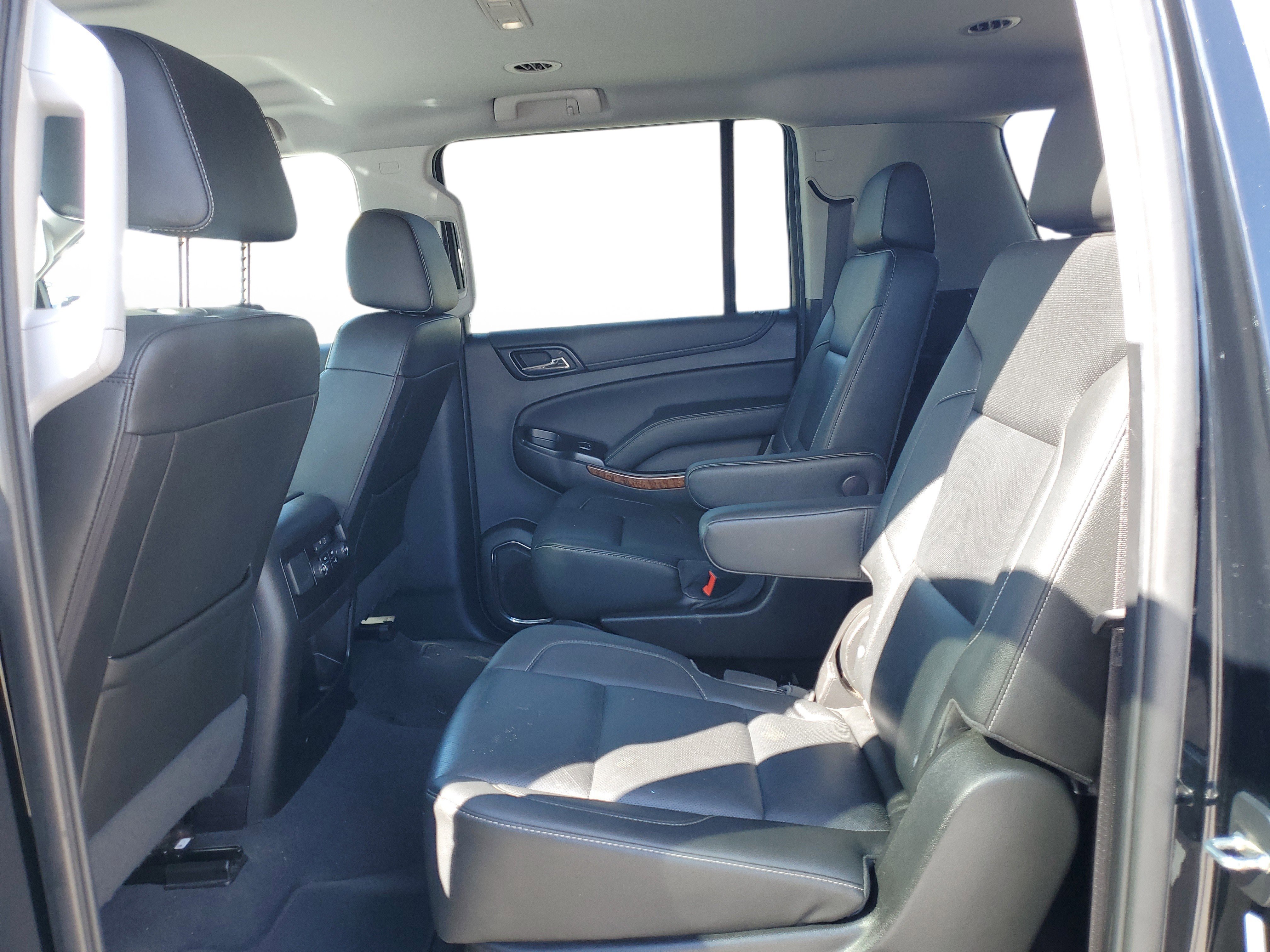 Used 2020 Chevrolet Suburban Premier w/ Max Trailering Package image 10
