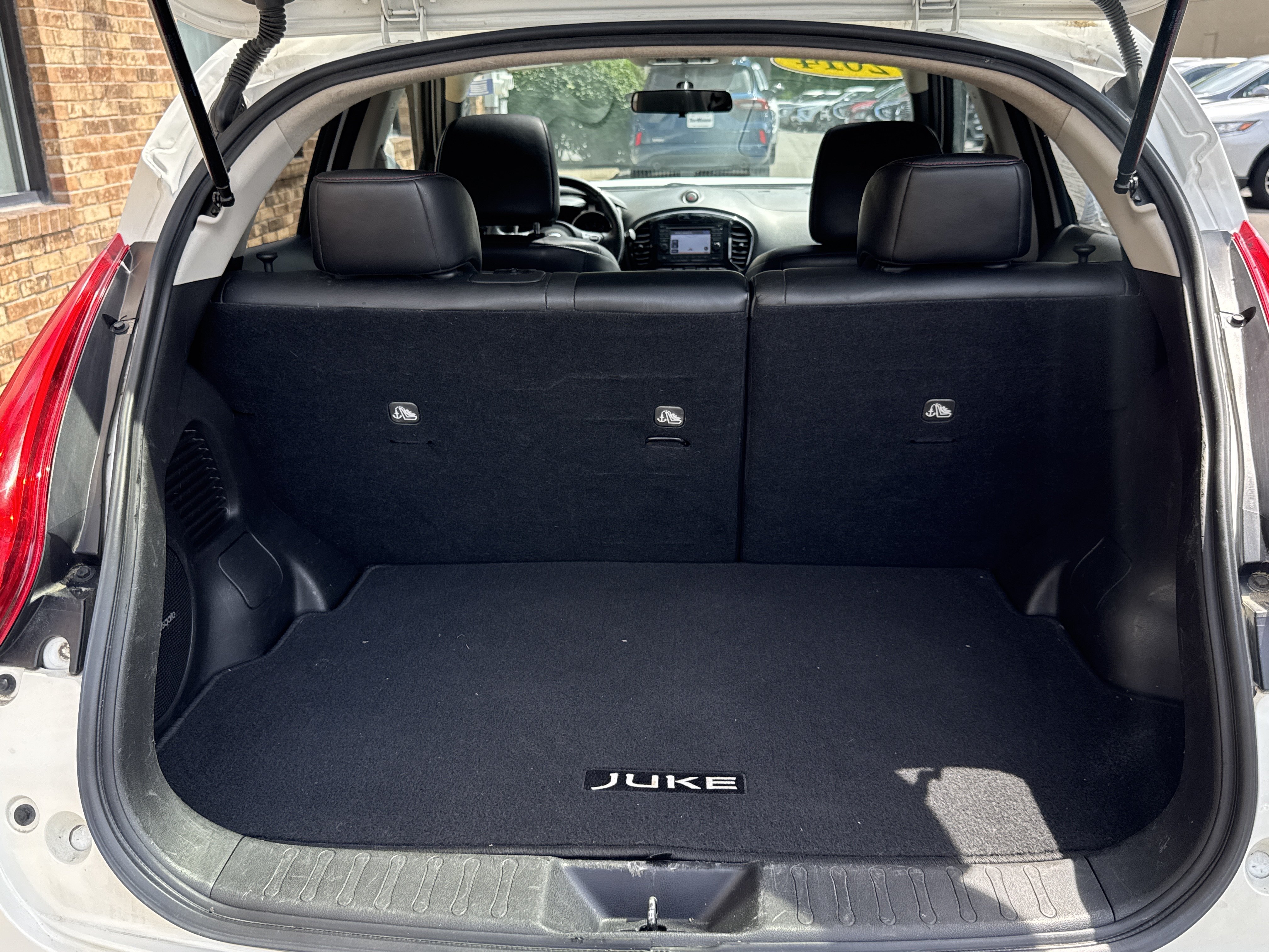 Used 2014 Nissan Juke SL AWD/4WD image 12