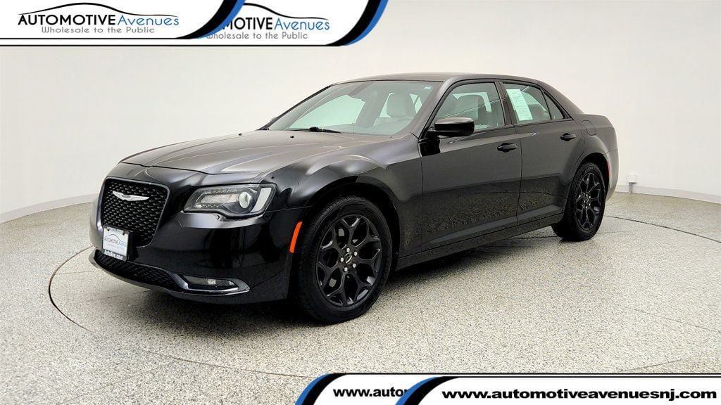 Used 2020 Chrysler 300 S AWD/4WD video 1