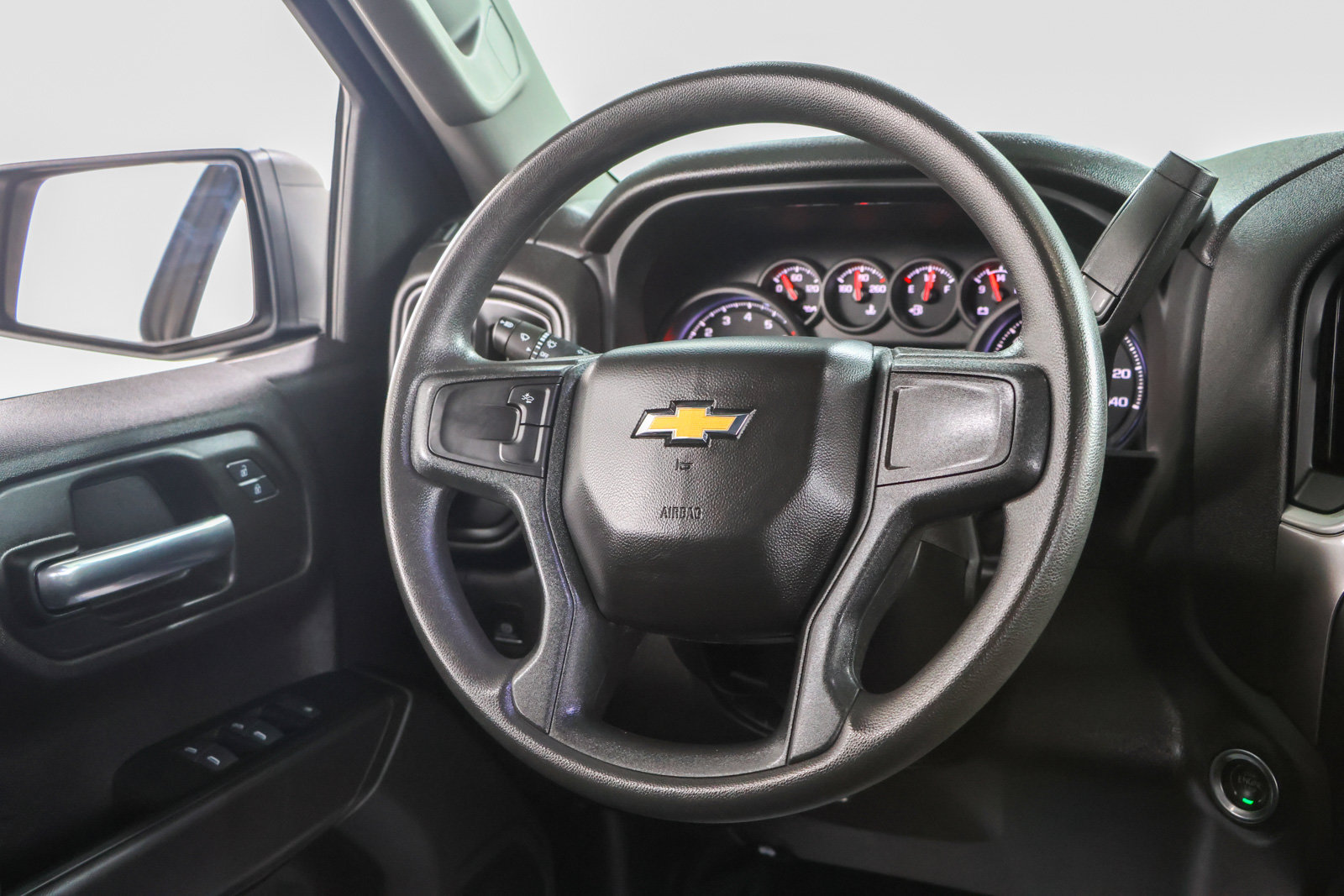 Used 2024 Chevrolet Silverado 1500 W/T w/ Trailering Package AWD/4WD image 11