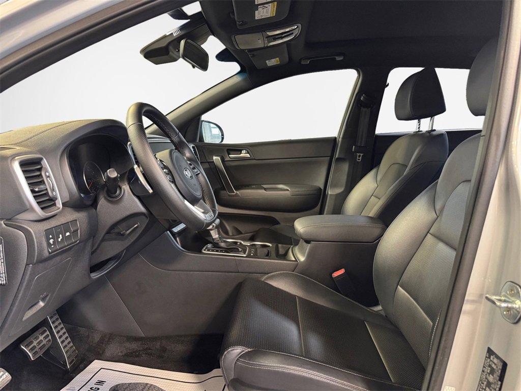 Certified 2022 Kia Sportage Nightfall Edition image 12
