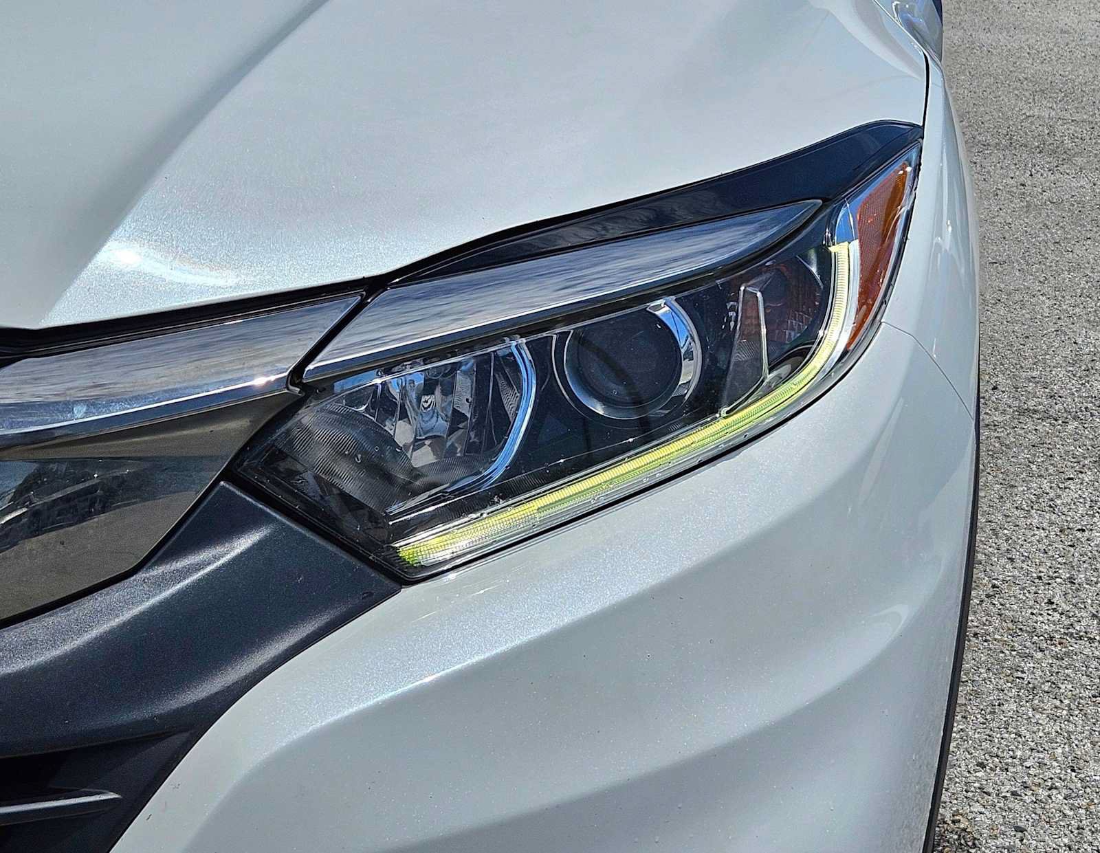 Used 2020 Honda HR-V LX image 11