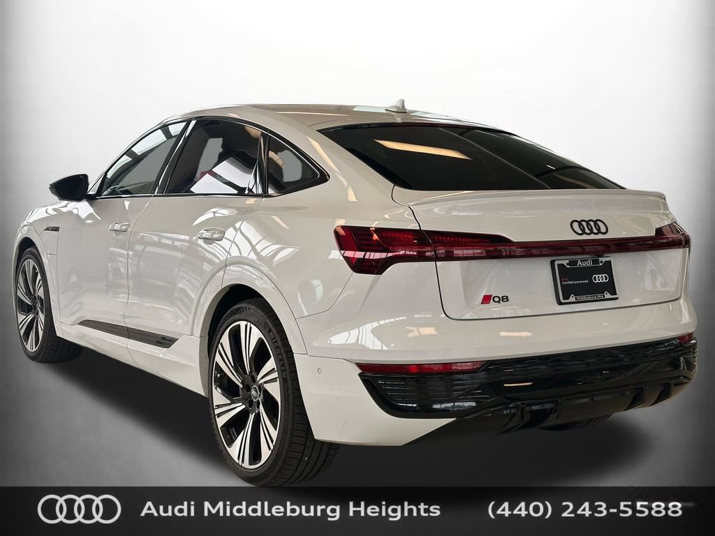 Used 2024 Audi Q8 e-tron Prestige w/ Prestige Package AWD/4WD image 8
