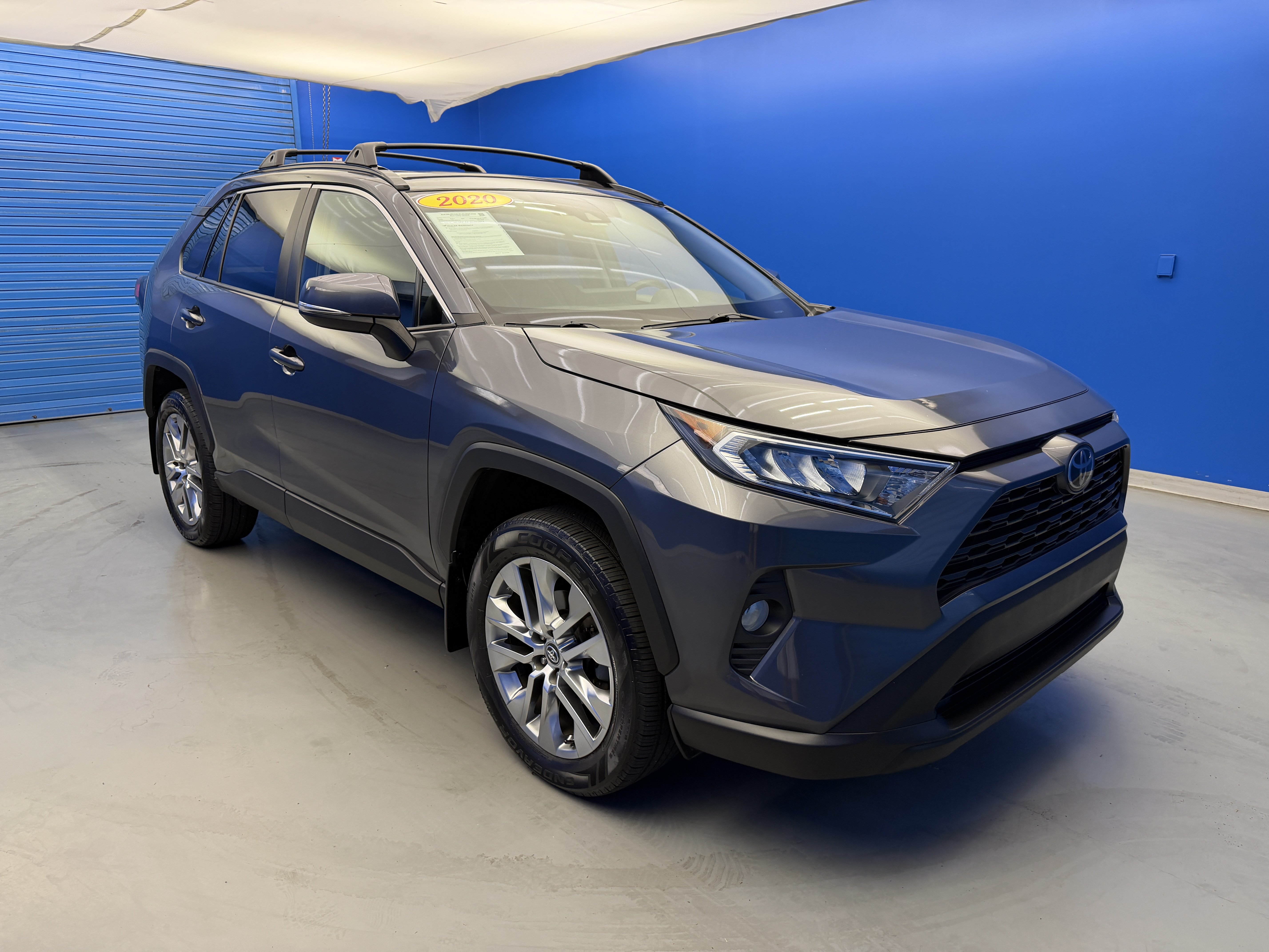 Used 2020 Toyota RAV4 XLE Premium AWD/4WD image 2