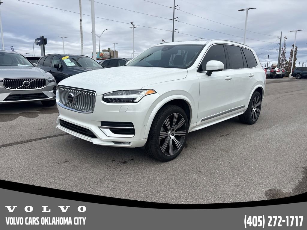 Certified 2025 Volvo XC90 B6 Ultra w/ Lounge Package image 1