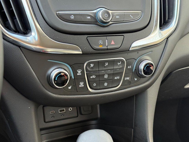 Used 2024 Chevrolet Equinox LT w/ LPO, Floor Liner Package AWD/4WD image 18