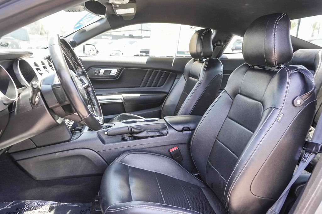 Used 2022 Ford Mustang Premium RWD image 19
