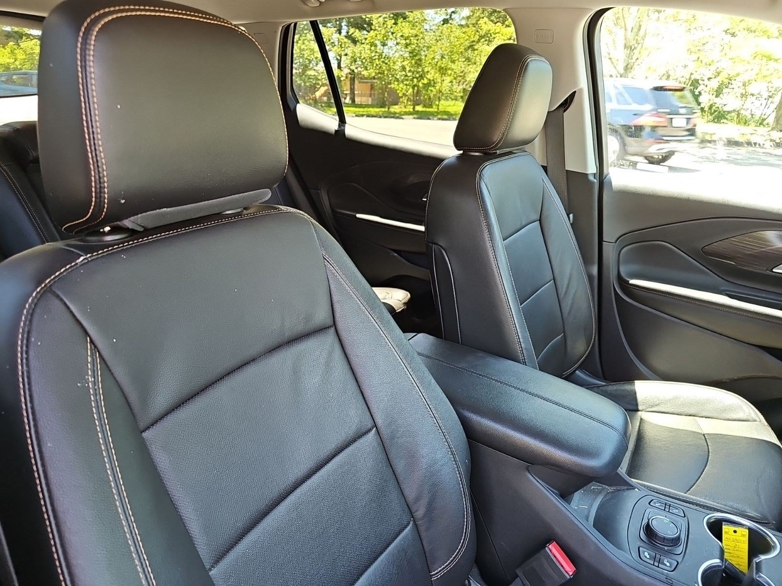 Used 2021 GMC Terrain SLT w/ LPO, Floor Liner Package AWD/4WD image 11