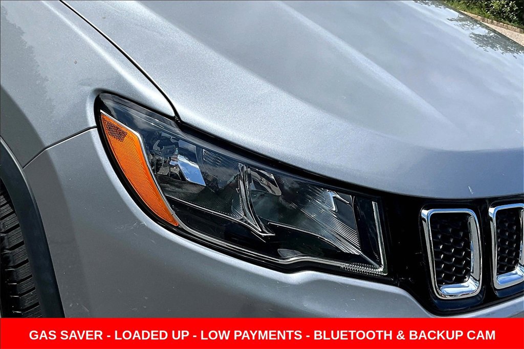 Used 2021 Jeep Compass Limited image 29