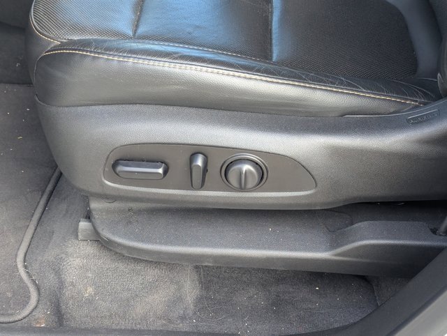 Used 2020 Chevrolet Traverse Premier w/ Redline Edition image 25